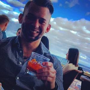 Meet your Posher, Ryan